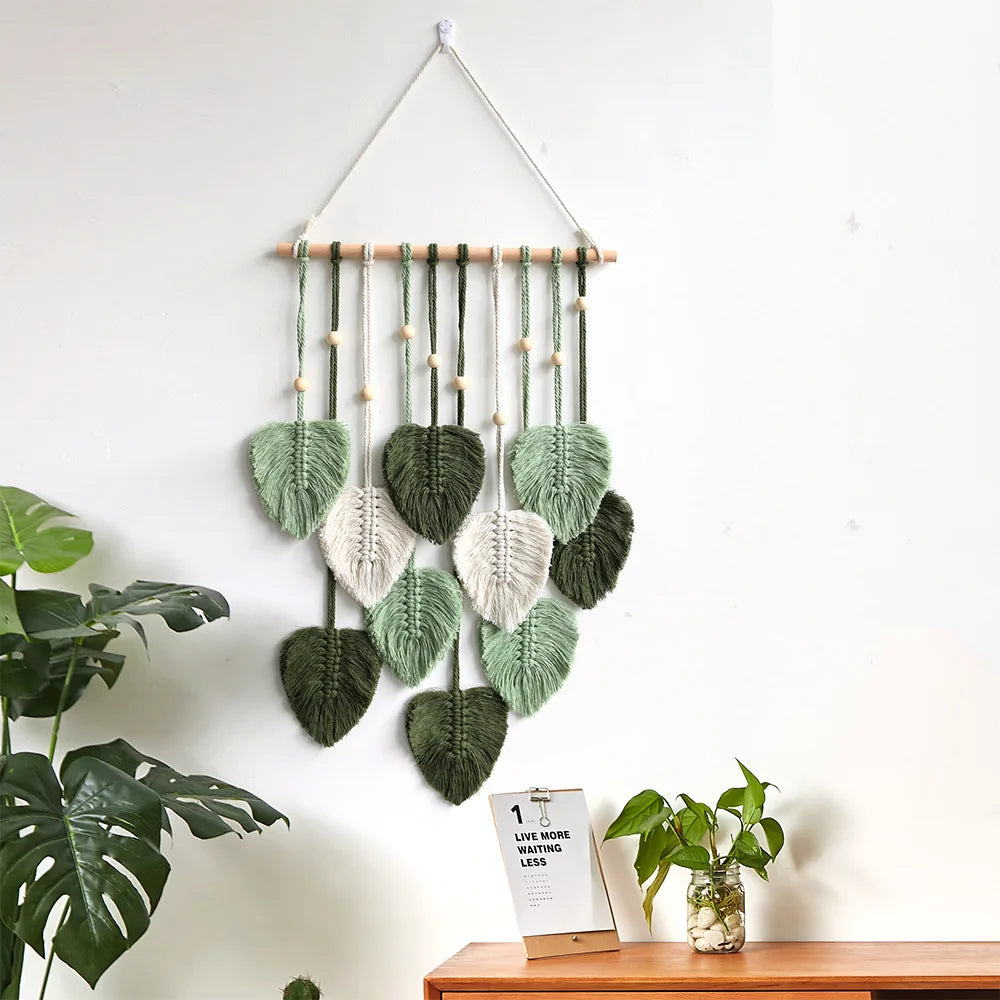 Lief- Leaf Macramé Wall Hanging